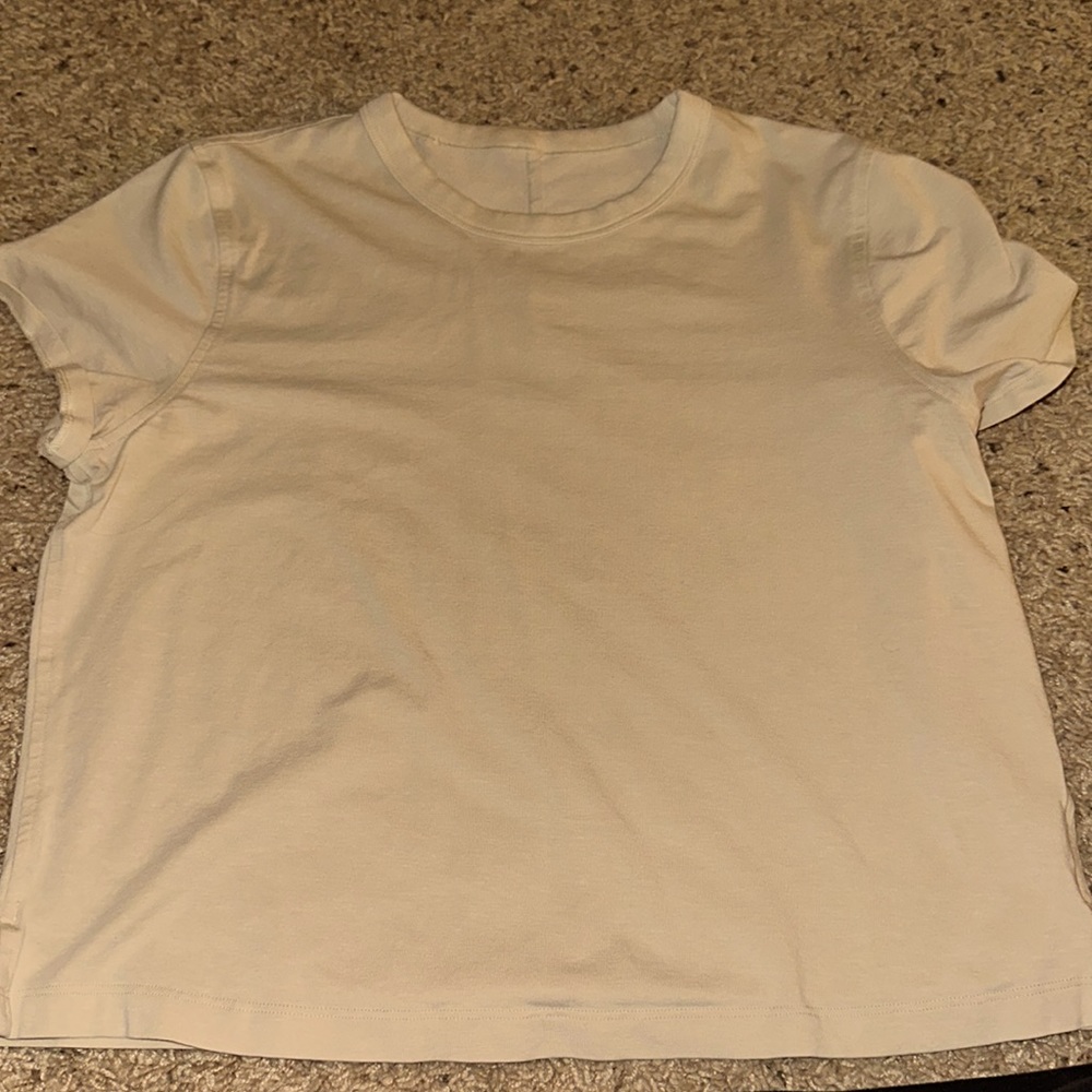 lululemon classic fit cropped tee